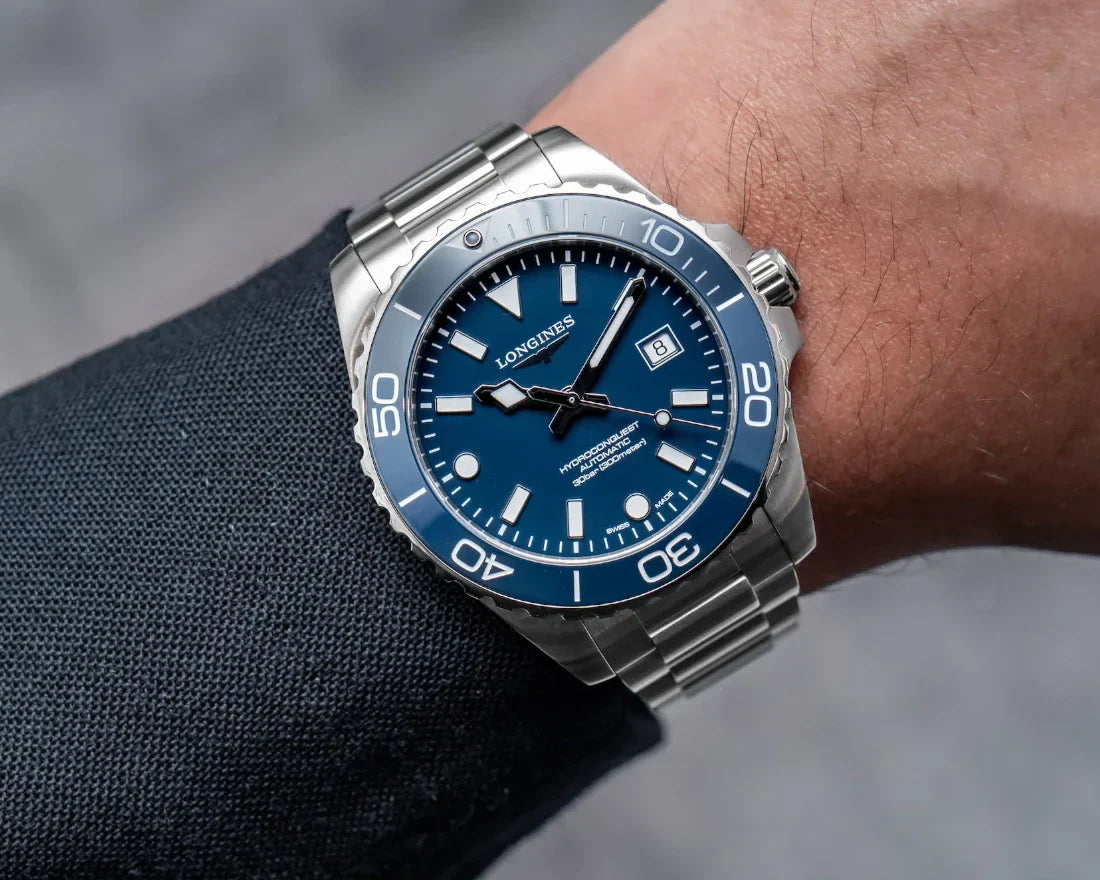 THE NEW LONGINES HYDROCONQUEST