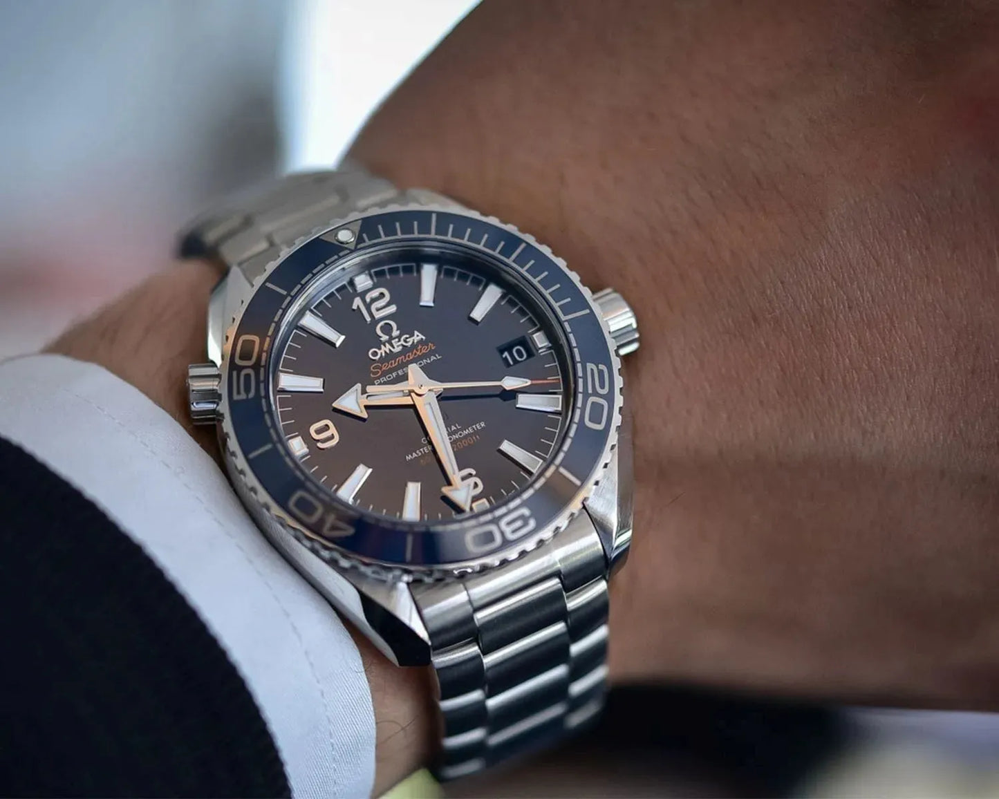 HOW TO WIND YOUR OMEGA WATCH?