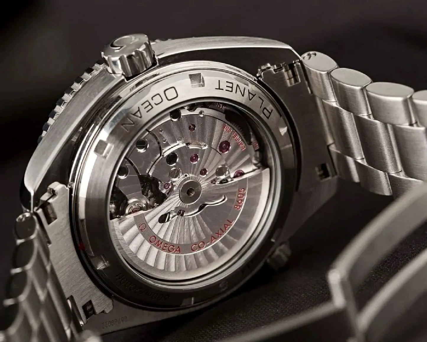 HOW TO CHECK AN OMEGA WATCH’ SERIAL NUMBER?