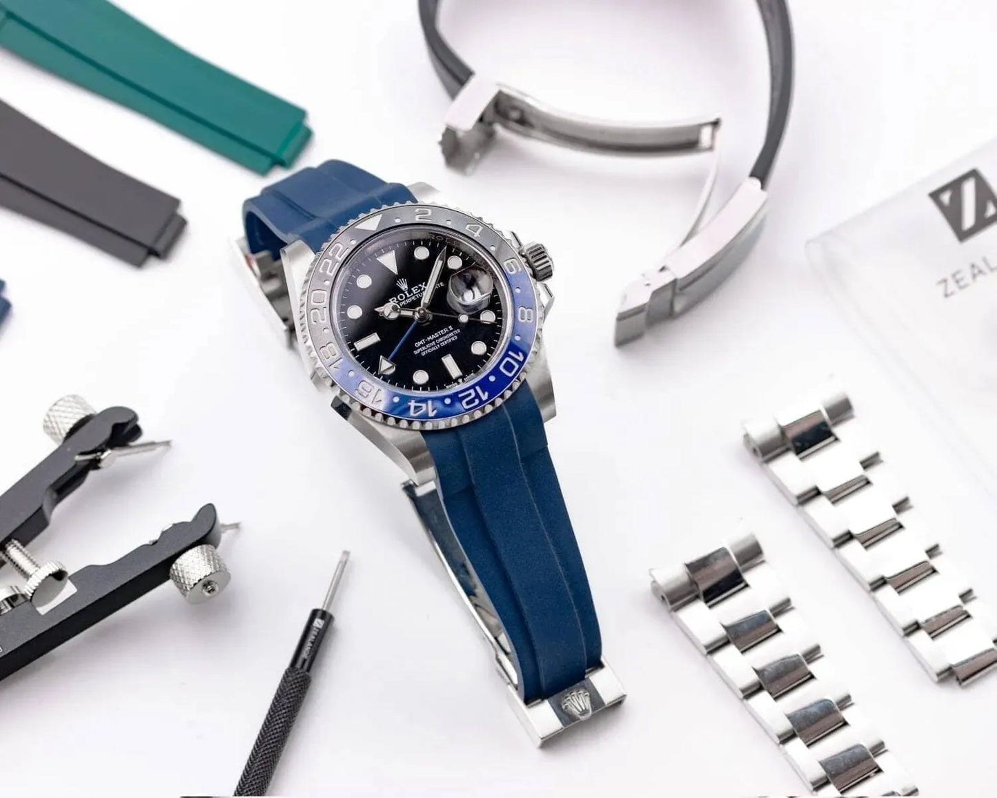 WHY A RUBBER STRAP INTEGRATED WITH YOUR ORIGINAL ROLEX CLASP IS  A MUST HAVE