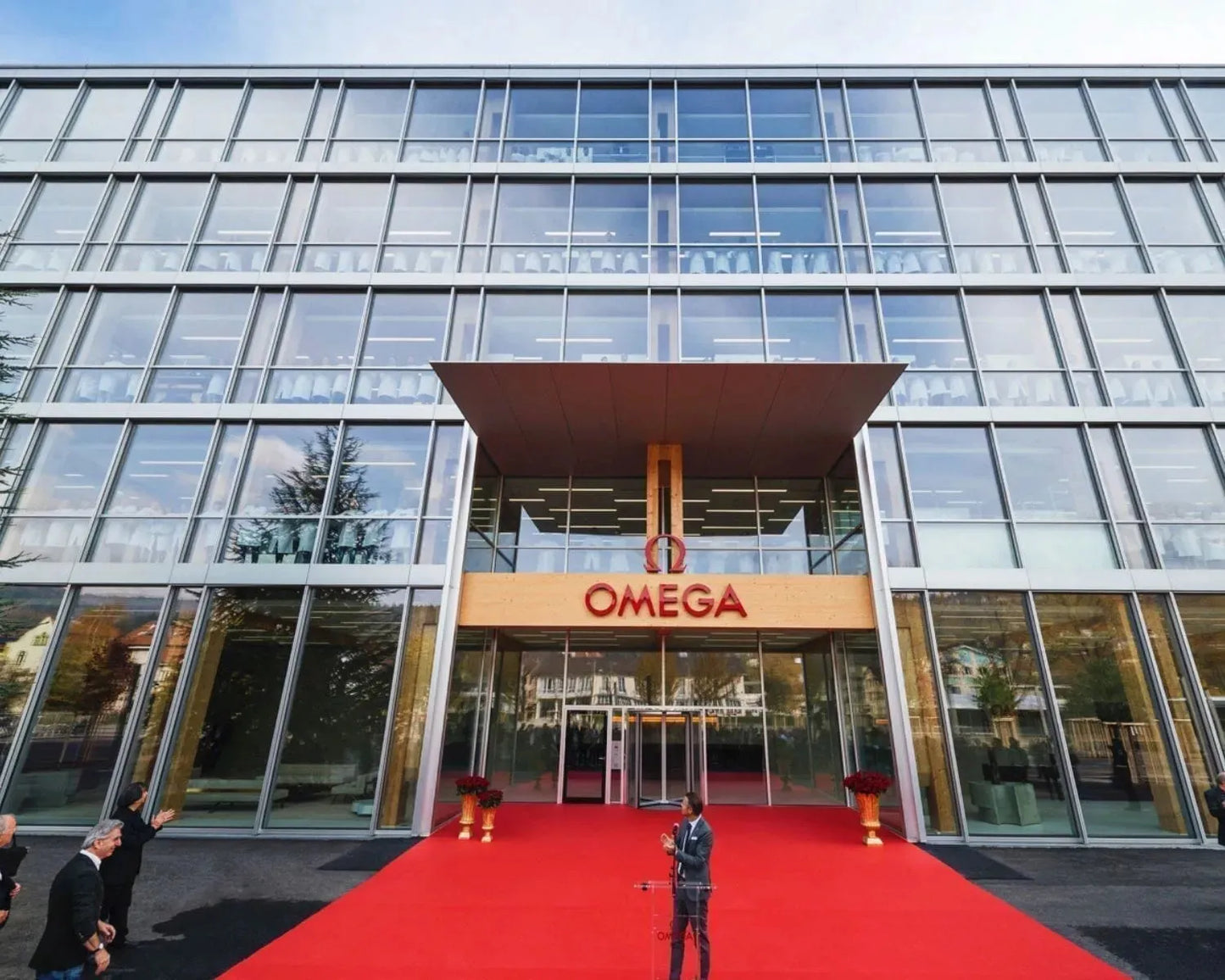 HOW MANY WATCHES DOES OMEGA MAKE PER YEAR?