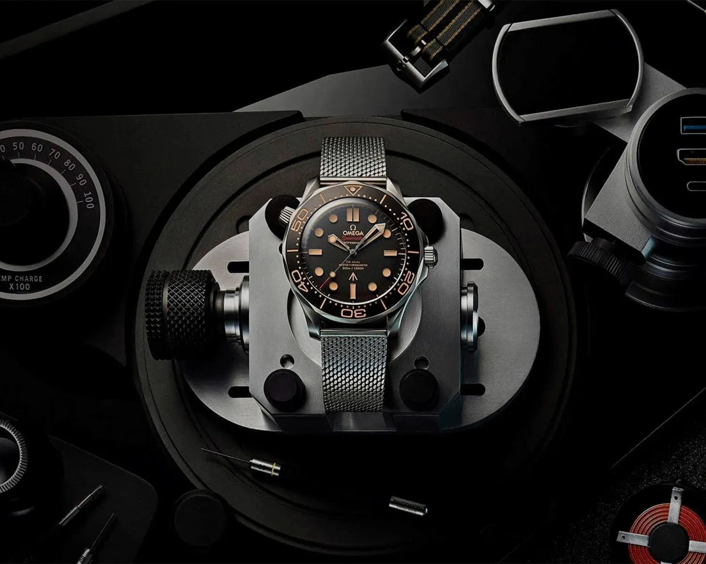 "NO TIME TO DIE" WITH THE OMEGA SEAMASTER DIVER 300M 42MM EDITION 007