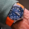 Kautschukarmband für OMEGA® Seamaster Diver 300M Co-Axial 42mm Blau Keramik Kautschukbänder Zealande Orange Gebürstet Klassisch
