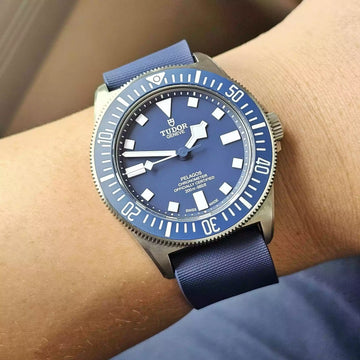 22MM SINGLE PASS RUBBER STRAP FOR TUDOR® PELAGOS FXD BLUE DIAL
