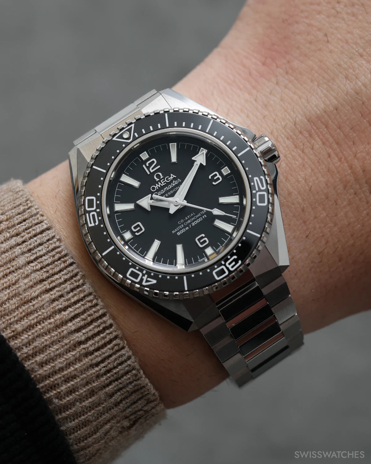 Omega Planet Ocean bezel and strap options